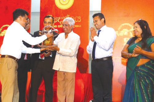 Lakshantha Athukorala’s Hengum Gangehi Hengila a won Best Poetry Collection of the Year. The award was presented by Janaka Inimankada of Vidharshana Publishers who published the book.